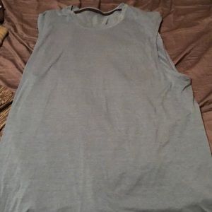 Lululemon 5 Year Basic Sleeveless Shirt Size Large